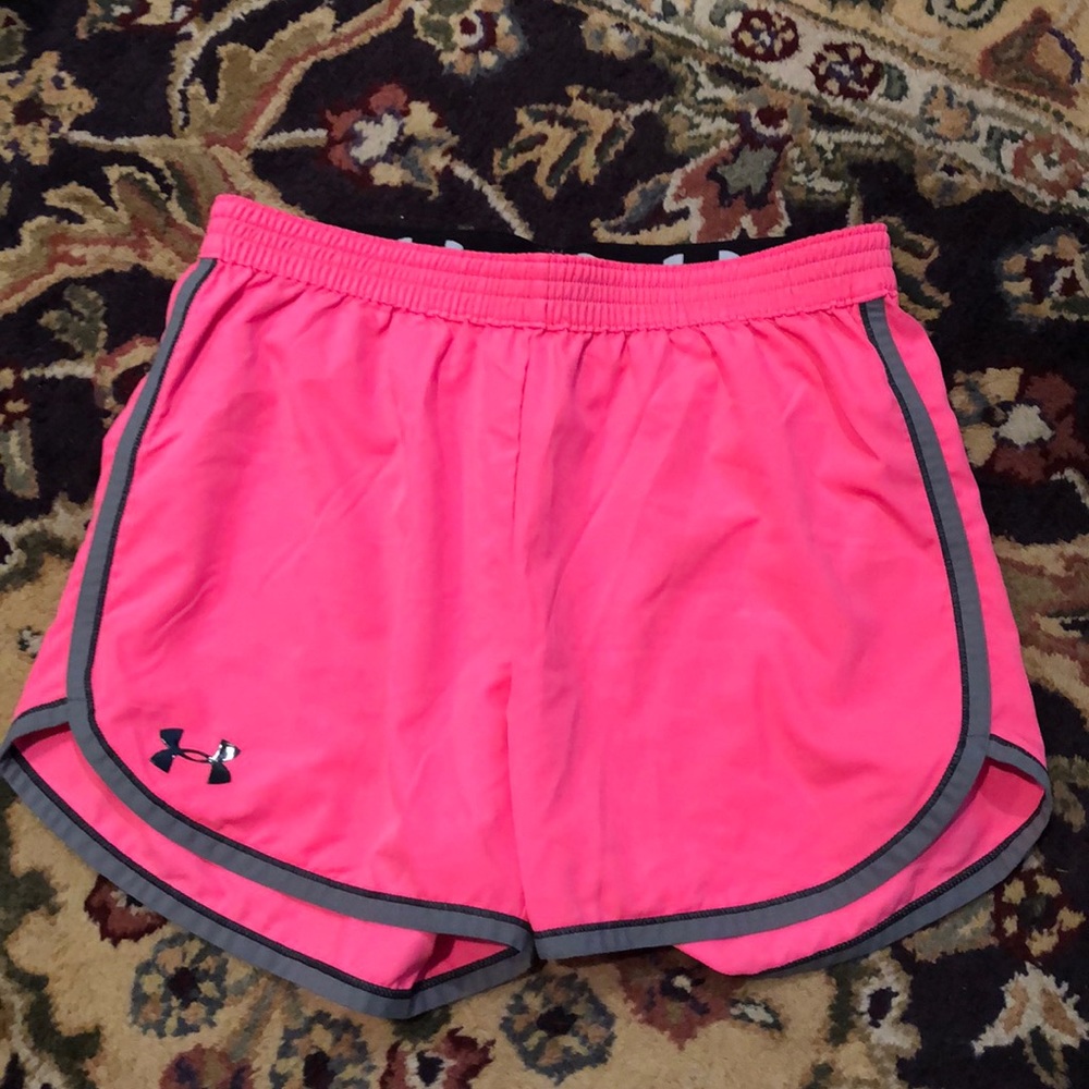 Under Armour Size M Medium Women’s Running Shorts